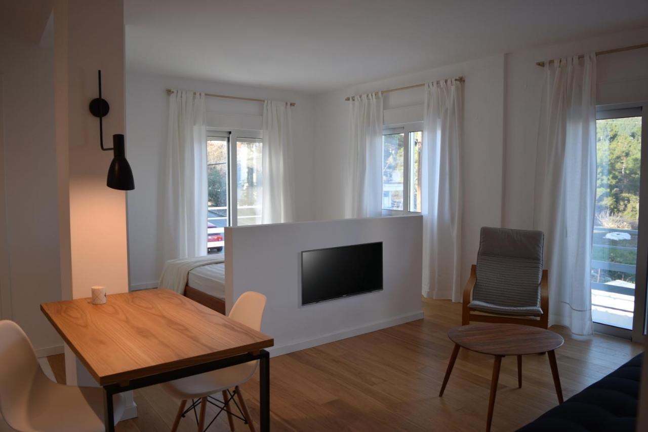 M2Studio Kavála Luaran gambar