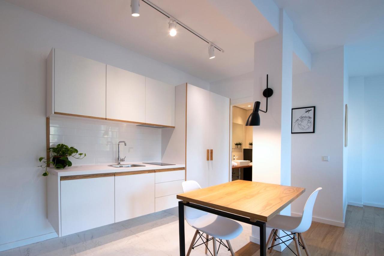 M2Studio Kavála Luaran gambar